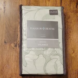 Harbor House Brisbane Curtain Valance NWT